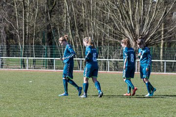 Bild 387 - B-Juniorinnen VfL Oldesloe - Krummesser SV _ Ergebnis: 4:0